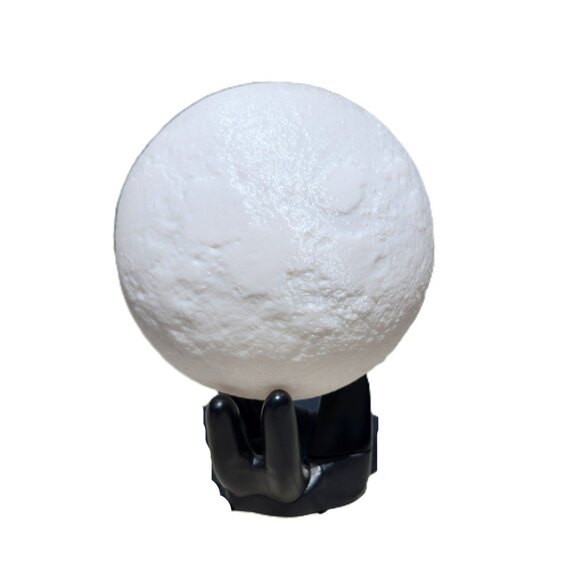 Novelty 3D Luminescent Moon Tabletop Nightlight Lamp - Picture 4 of 11